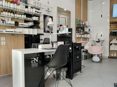 PN Premium Salon and Shop Selena ES 5