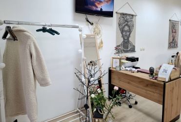 Veneva Aesthetics Nails Studio 5