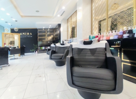 ENIRA Beauty Room 3