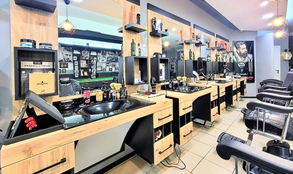 IBO Barber Shop - 2 4