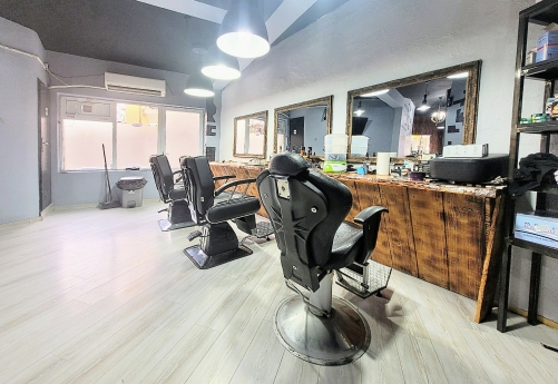 The Dural's Barbershop 6