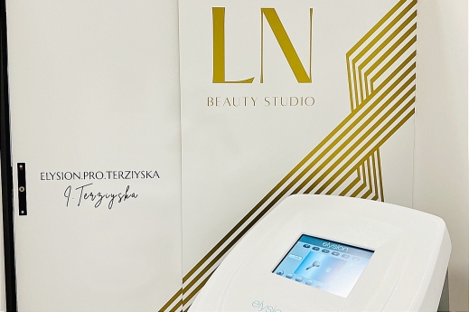 LN Beauty Studio 9