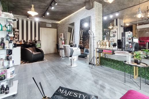 Majesty Beauty Room 1