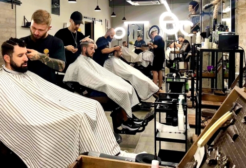 Zeus Barbershop & Store | Premium Men`s Club 6